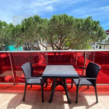 Artesi - Carraro Immobiliare Jesolo - Family Apartments Bagian luar foto